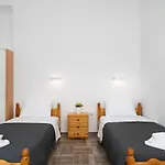 Guest house Porto 4*