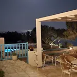 Guest house Porto 4*