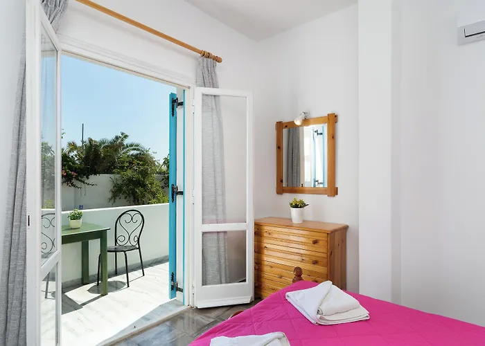 ゲストハウス Porto